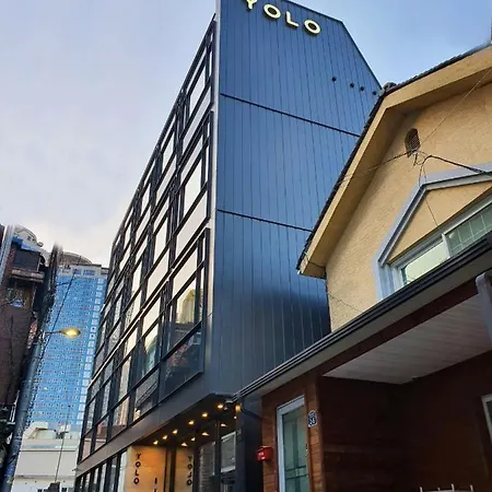 Yolo Guesthouse Seoul Exterior photo