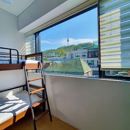 Yolo Guesthouse Seoul Exterior photo
