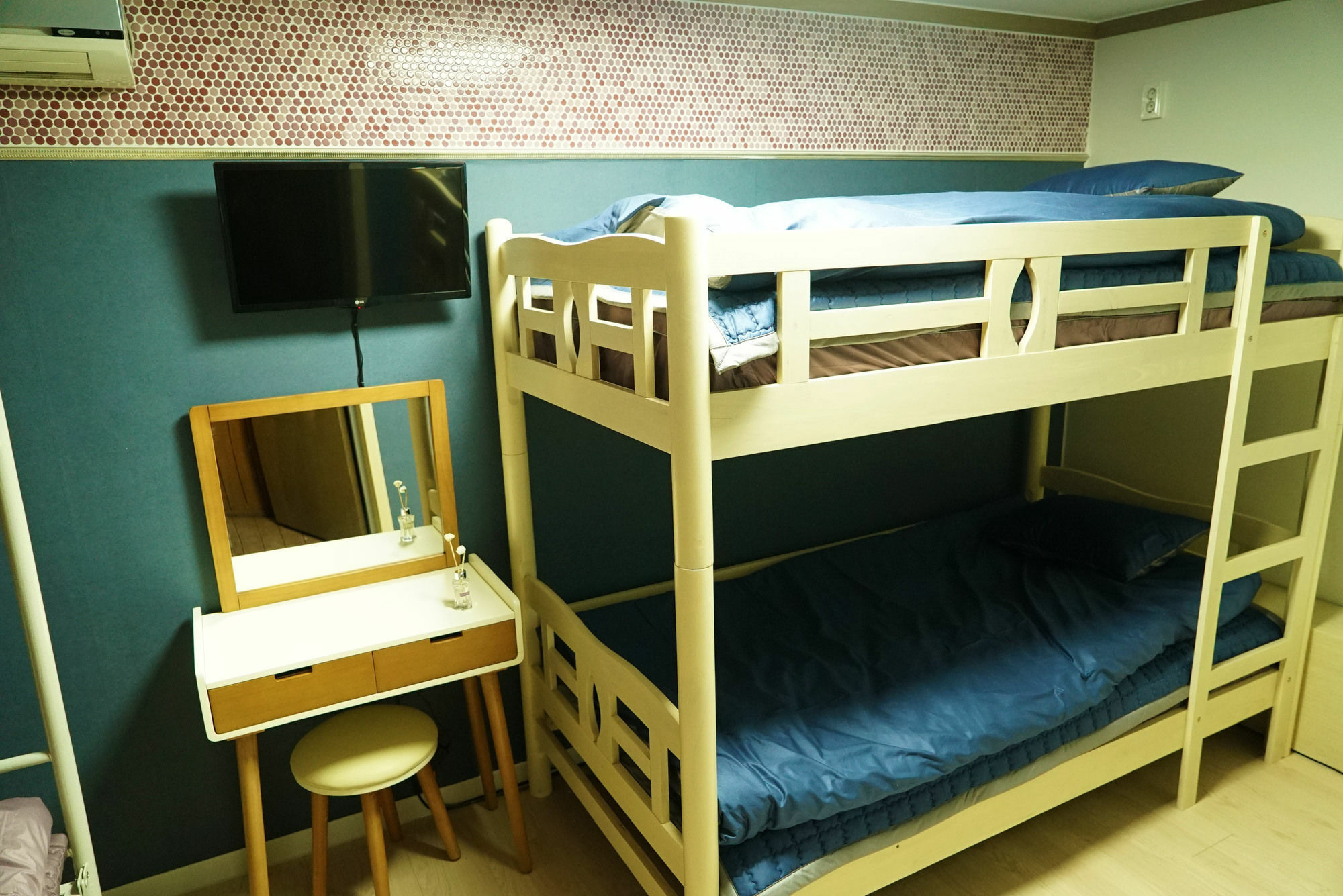 บ้านพัก โยโล โซล
